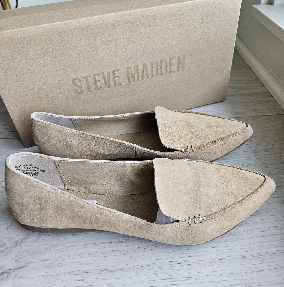 ✨️NWT✨️ Steve Madden Tan Suede Pointy Toe Loafer Flats